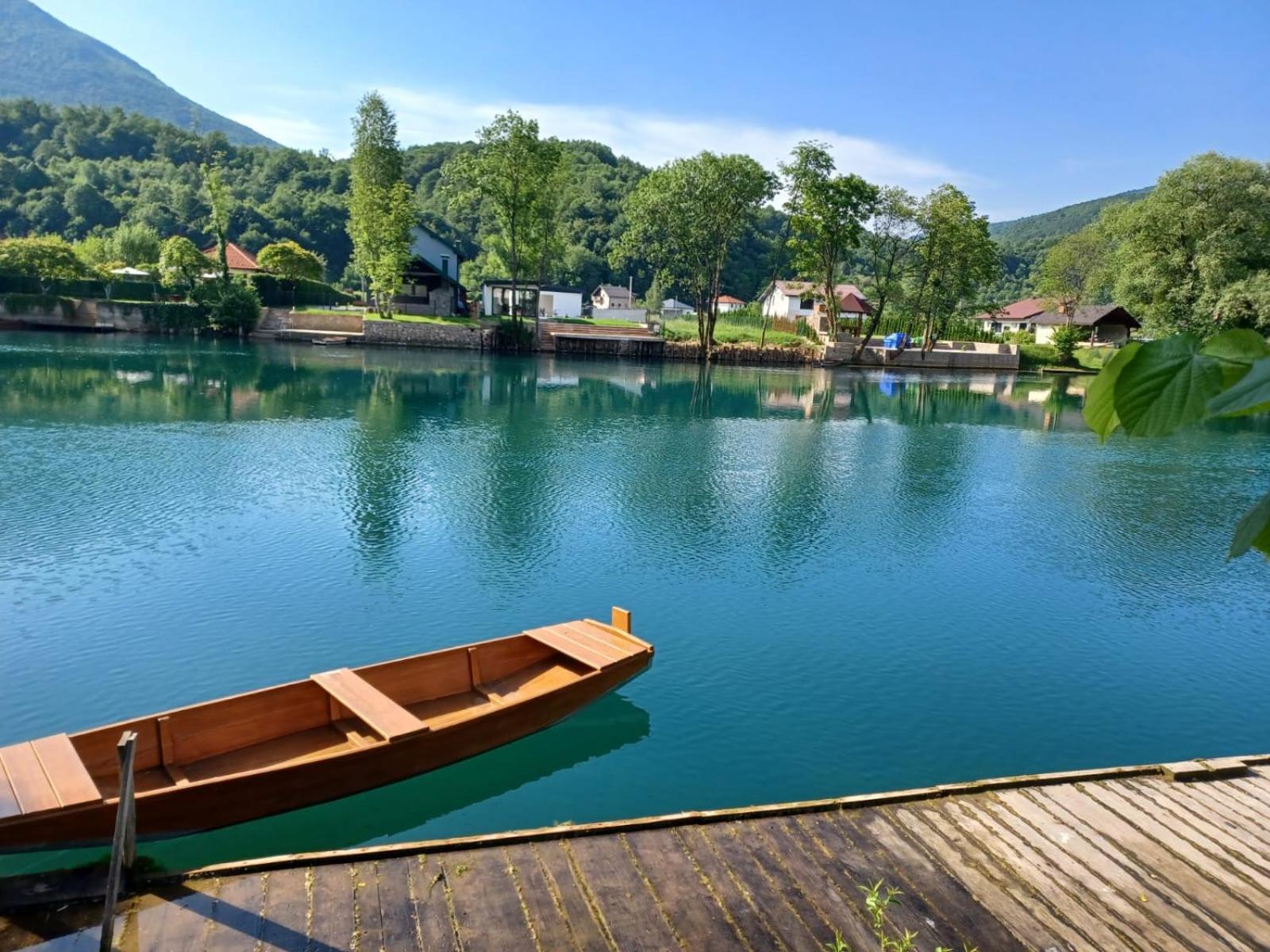 Una Luxury Home Bihać エクステリア 写真